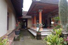 RUMAH BANJAR TEMEN BANGLI 95300