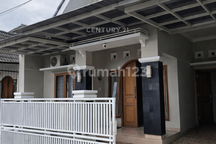 Rumah Dalam Perumahan Dekat Kampus Stpn Cocok untuk Hunian