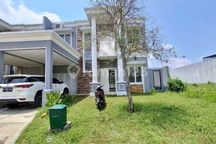 Disewakan Rumah Minimalis Siap Huni dengan Backyard Dekat Sampoerna Academy Sentul