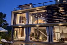 Modern Luxury Villa With Garden In Jimbaran With Ocean View