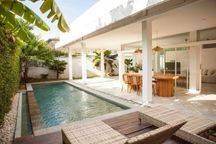 Freehold 4 Bedroom Villa With Spacious Garden Near Seminyak Beach