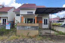 Dijual Cepat Rumah Jl Petani Komplek Golden Mas