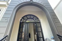 Brandnew Modern Home Kebayoran Baru Jakarta Selatan(AB)