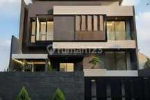 Dijual Rumah Mewah 2 Lantai di Bukit Golf Citraland Surabaya Barat