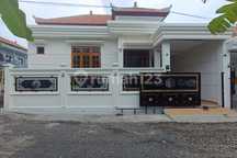 Modern Minimalist Newly Built House Close To Bali Zoo & Ubud