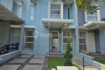 Disewakan Rumah di Suvarna Sutera Cluster Bahana, Tangerang