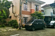 Rumah 2Lt Dalam Perumahan Onegate Selatan Amplaz Mall Ambarukmo