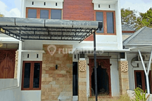 Hunian Dalam Cluster di Bangunjiwo Dekat Umy dan Alma Ata