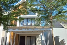 Hunian 2 Lantai Citra Garden Bmw One Gate System