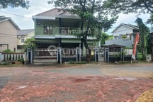 Hunian 2 Lantai Citra Garden Bmw Komplek Elit