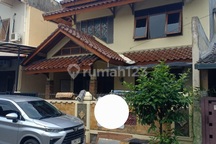 Dikontrakan Rumah 2 Lantai Di Pamulang