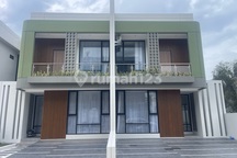 Dijual Rumah Jalan Demang Lebar Daun Palembang