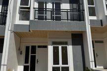 Rumah 2 Lantai 3 kamar angsuran 5 Jutaan Sebulan Pusat kota Pamulang