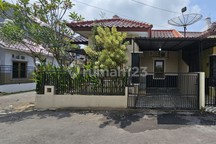 Rumah Dalam Perum Dekat Sleman City Hall