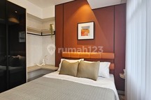 Jual Apartemen 1 BR Baru Siap Huni Full Furnished di Tengah Kota Surabaya Dekat Universitas