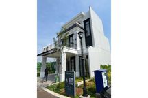 Rumah Bagus Baru Mewah 2 Lantai di Cibubur Kondisi Baru 