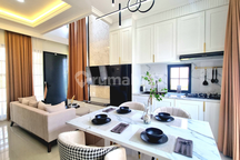 Dijual Rumah Baru 2 Lantai dan 3 Kamar Lokasi Strategis Dekat Mall dan Sekolah