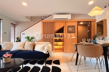 Dijual Rumah Mewah 2 Lantai Kondisi Baru di Kbp Bandung, Fasilitas Super Lengkap