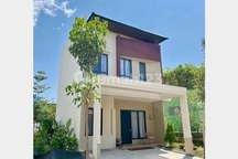 Jual Rumah Baru 2 Lantai Bagus Dekat Bandara Makassar Strategis