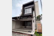 For Sale Rumah Elit di Wisata Bukit Mas Surabaya 2 Lantai Lokasi Strategis
