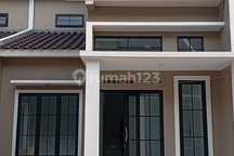 Dijual Cepat Rumah dekat Stasiun Depok 