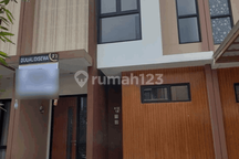 Hunian Baru Siap Ditempati 2 Lantai Perumahan Seion
