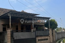 Disewakan Rumah Siap Huni Lokasi Strategis