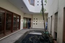 Sewa/Jual Rumah Luas Nyaman di Istana Regency Sayap Pasteur Bandung