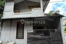 Jual Rumah Strategis Jl. Tuntungan UH lll No.1011, RT.44/RW.10, Tahunan, Kec. Umbulharjo