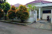 Rumah Keluarga Satu Lantai Furnished Murah Disewakan Di Graha Cinere 