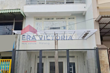 Rumah 3 Lantai Dekat Pasar Besar Area Jodipan bisa Usaha/Kantor