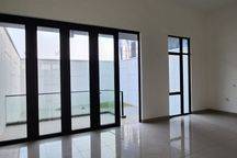 Disewakan Rumah Pik2 Bukit Danau Indah 10x30 4+1 Kamar Tidur Kosongan Nego
