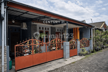 Rumah Semi Furnish Dalam Perumahan Dekat Kampus 4 Uad