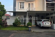 Hunian Bagus Furnish Komplek Elit Bonakarta