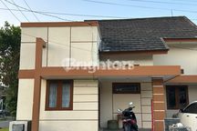 RUMAH CANTIK SIAP HUNi
