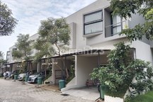 Rumah 2 lantai Kawasan Syariah Tanpa Denda