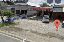 Rumah Pinggir Jalan Silkar Petung