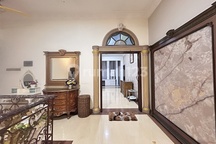 Disewakan Rumah Mewah 4kt Fully Furnished Di Jalan Boulevard Kota Wisata, Cibubur, Siap Huni, Lokasi Strategis, Di Jalan Raya Boulevard, Bebas Banjir. Dekat Aksess Toll, Dekat Ruko, Sewa 1 Tahun.