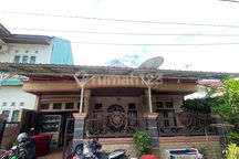 Rumah 2Lantai 4 Kamar Dekat Kampus Unmul
