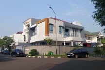 Rumah Cantik 2lt Mewah Permata Buana 