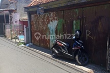 Rumah Dkt S M A Loyola, Semarang