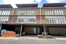 Disewakan Rumah 3 Lt Di Icon Central Blok C3-05 Batam Centre