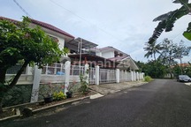 Rumah 2 Lantai Luas 350 di Bukit Cinere Indah, Dekat Tol Limo