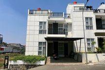 Nego Sampe Deal! Rumah Siap Huni 2 Lantai+ Rooftop Di Kota Cimahi