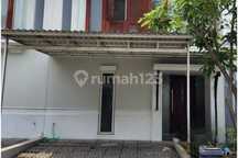 Dijual Rumah Full Furnished, Terawat, Siap Huni di Grand Harvest