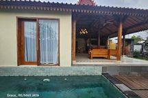 Villa 2 bedroom furnished for rent, Kuta area