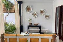 Rent - A nice villa in prime area Berawa, Canggu, Bali