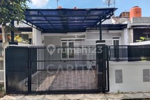 Rumah Nyaman Siap Huni di Perumahan Samping Jalan Raya Gerbang Tol Padalarang