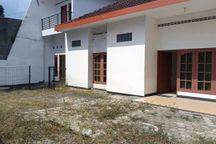 Disewakan Rumah Cocok Untuk Kantor, Maguwoharjo, Depok, Sleman