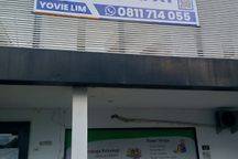 DIJUAL/DISEWAKAN Rumah Tua di lokasi sangat Strategis yang bisa dijadikan bisnis komersial